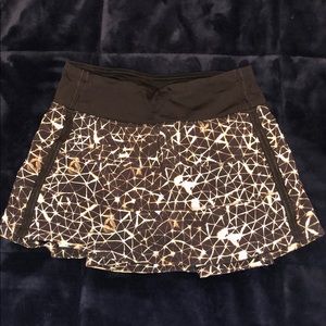Lulu lemon pace skirt